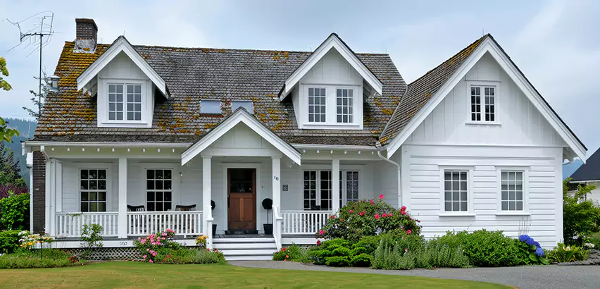 Professional Roofing and Siding Services in Elk Grove Village, IL